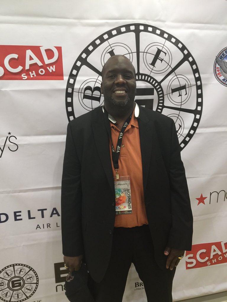 MauriceHayes86's tweet photo. .@BronzeLens #evolvewithbronzelens #BLFF2015 https://t.co/FQCaA38PGn