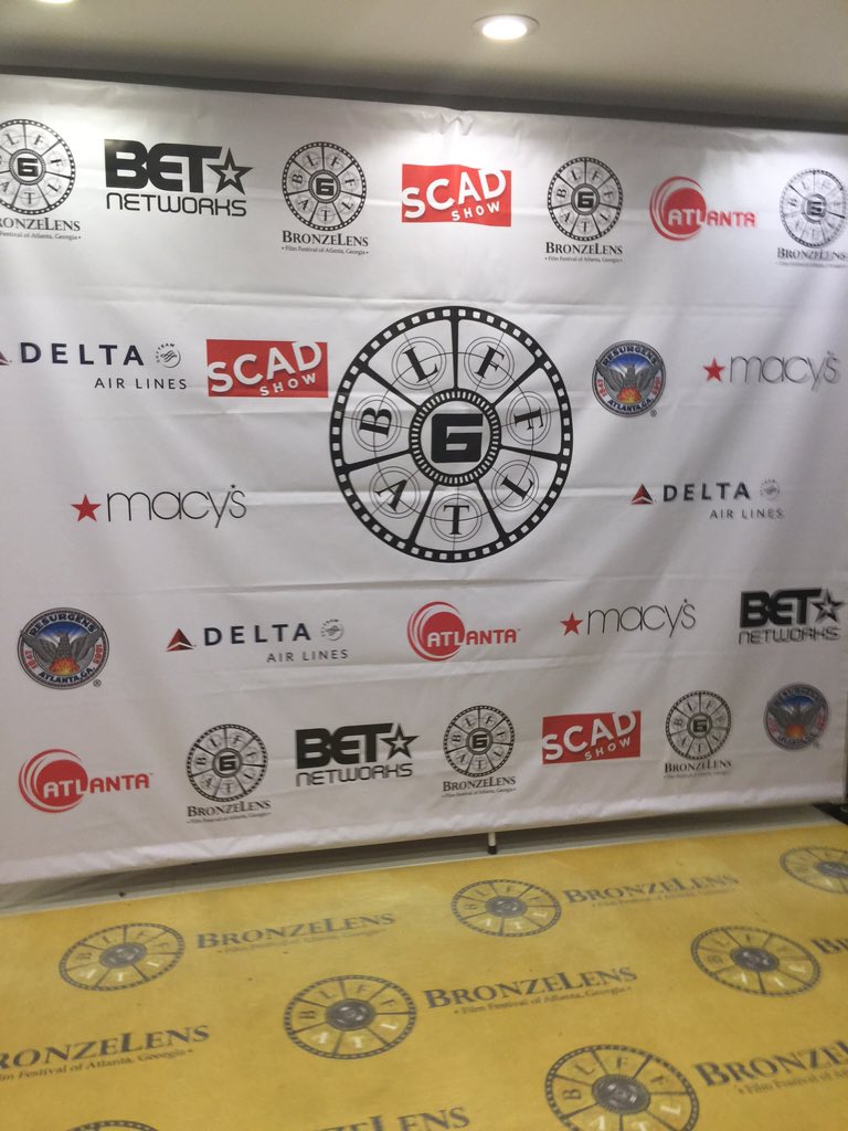 MauriceHayes86's tweet photo. .@BronzeLens #evolvewithbronzelens #BLFF2015 https://t.co/FQCaA38PGn