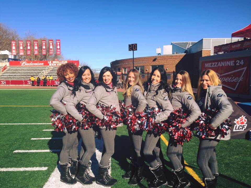 AlsC_Lory's tweet photo. Dernière game de l'année 2015! Que du plaisir! Love my team Dolly suave 💃🏽❤️ @AlsCheerleaders @MTLAlouettes https://t.co/Rq5qMIVGrd