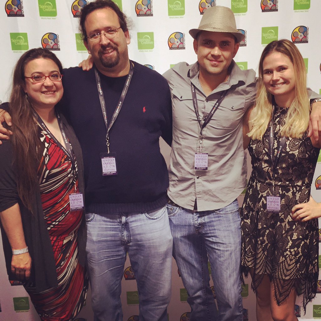 ItsMeredithJ's tweet image. On the #RedCarpet at @UnderexposedYC 

Representing #pushingbuttons 

#FilmFestival #film #festival #actress