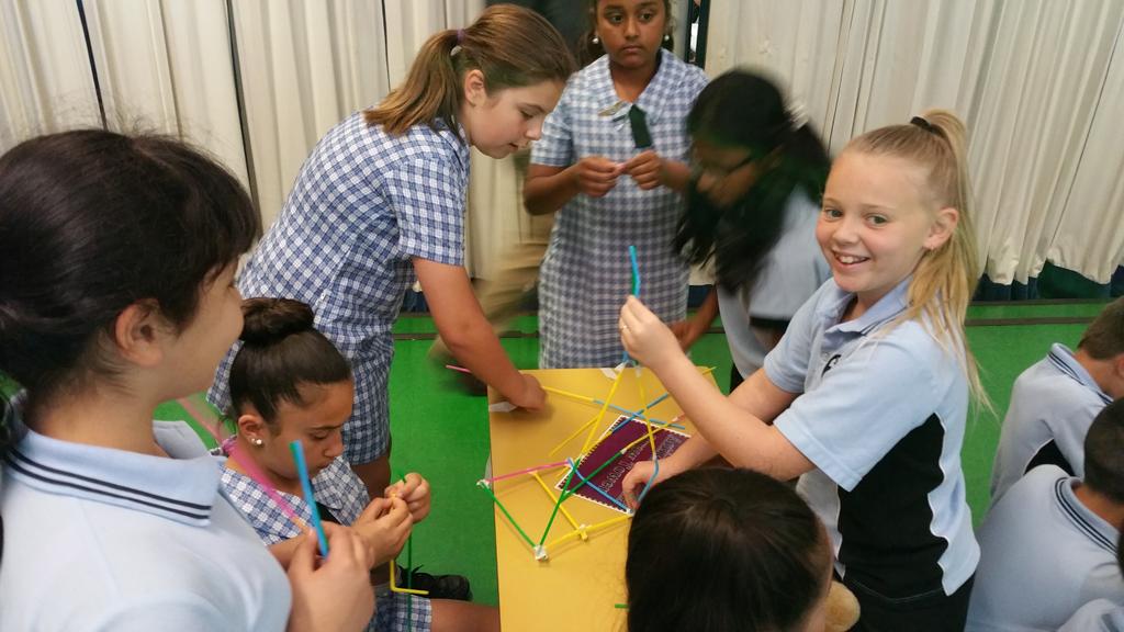 AustralPS's tweet photo. Students from 7 schools participating in #CCoS #leadership day @AustralPS @JanRogersLEPS @drmckay20 @LuckeySargent https://t.co/lYuqOyiAA0