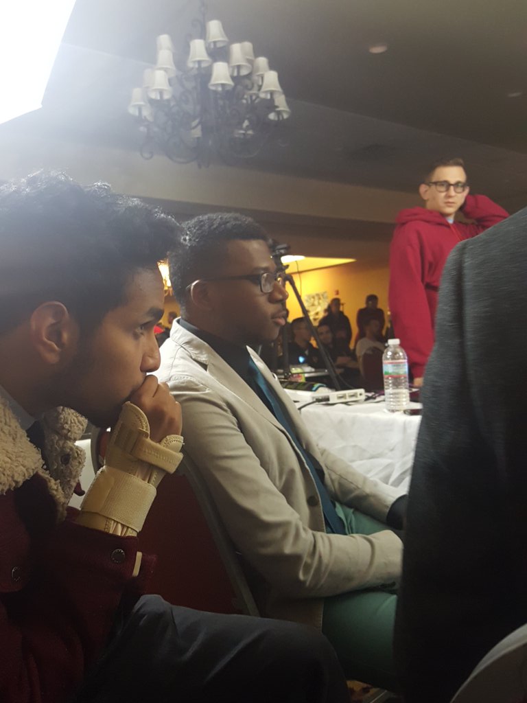 MVD731's tweet photo. The face of a man, who wants to #FreeCastle  @xD1x https://t.co/D9JD1O7d74
