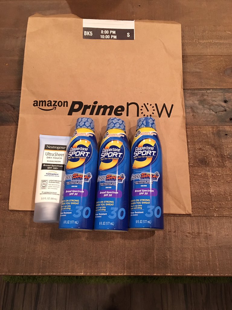 staceybogart's tweet photo. Ready for vacation thanks to @amazonprimenow #spf1000000 #gonnagetsotan https://t.co/Ssdje2K6UM