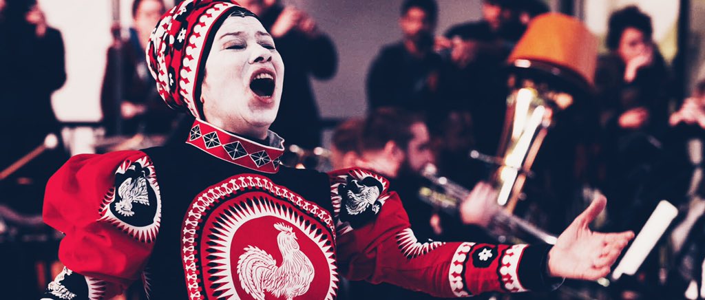 deadskinboy's tweet image. epic shoot of performance of #Erwartung in #timesquare. #robinrhode @PerformaNYC