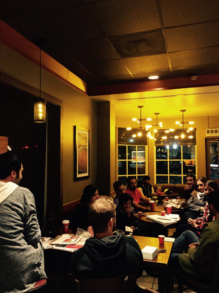 Mkeenkeen's tweet photo. #customersatourcore #holiday #potomacvillage https://t.co/0Su5LJ9Xty