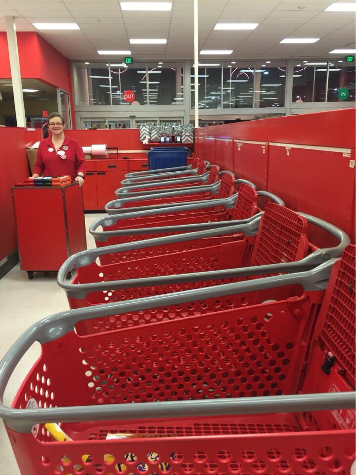 <a href="/HalyKela/">Kela Haly</a> setting us up from weekend sales! #LOD123 @JelenaJelenaK1 <a href="/AmyMaigret/">Amy Maigret</a> <a href="/Hueypritchett/">malcom_pritchett</a> <a href="/Jennaadams1279/">Jenna adams</a>