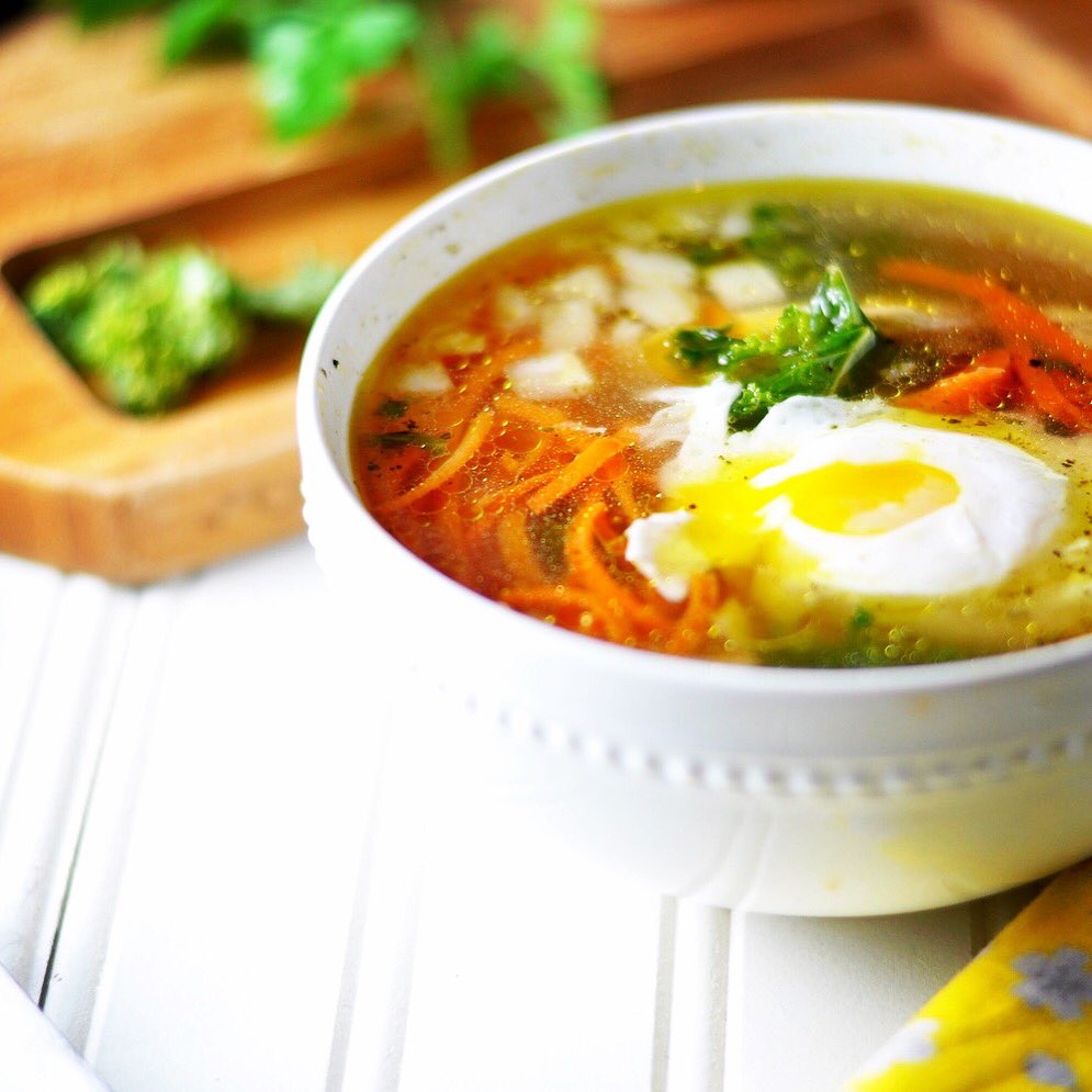 ModLowCarb's tweet image. Sundays call for chicken kale #soup topped w/ #poachies. #lowcarb #keto #glutenfree #recipe bit.ly/1M13hqB