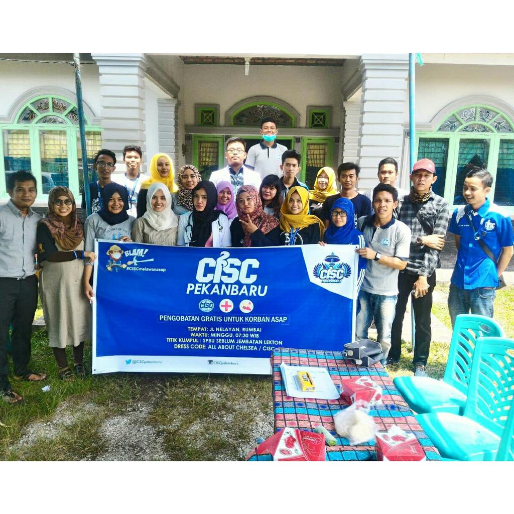 CISCpekanbaru's tweet photo. Mimin mau ngeshare kembali kegiatan kita kemarin ,Pengobatan gratis untuk korban asap #CISCmelawanasap #ThisIsCISC https://t.co/sF0TRchnHZ