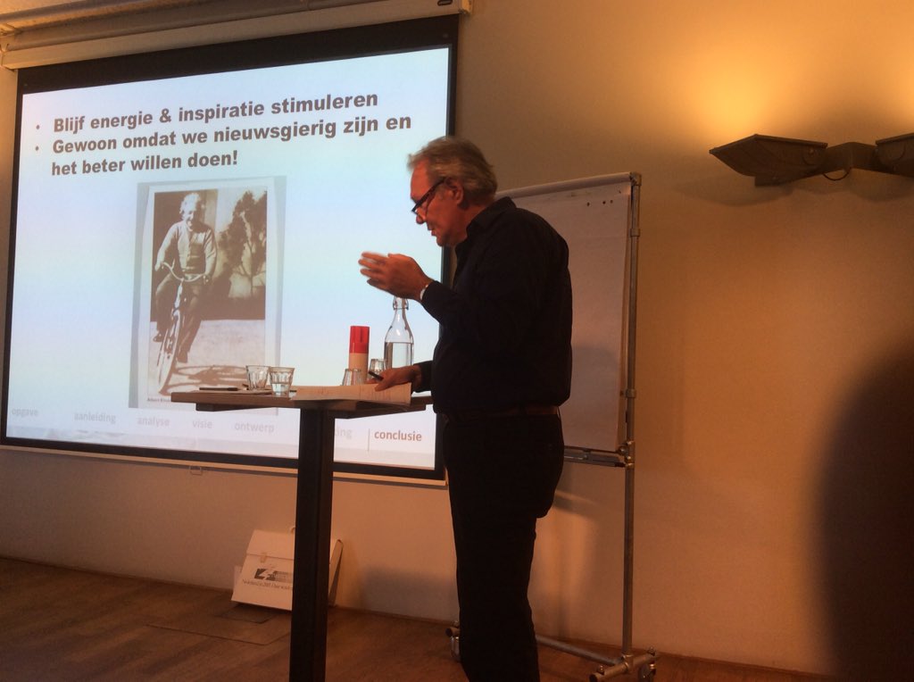 LeeflangHans's tweet image. Al doende leren bij @ProeftuinNL @De_Zwijger Hoe betrekken we kennisinstellingen meerjarig bij de nieuwe praktijken?