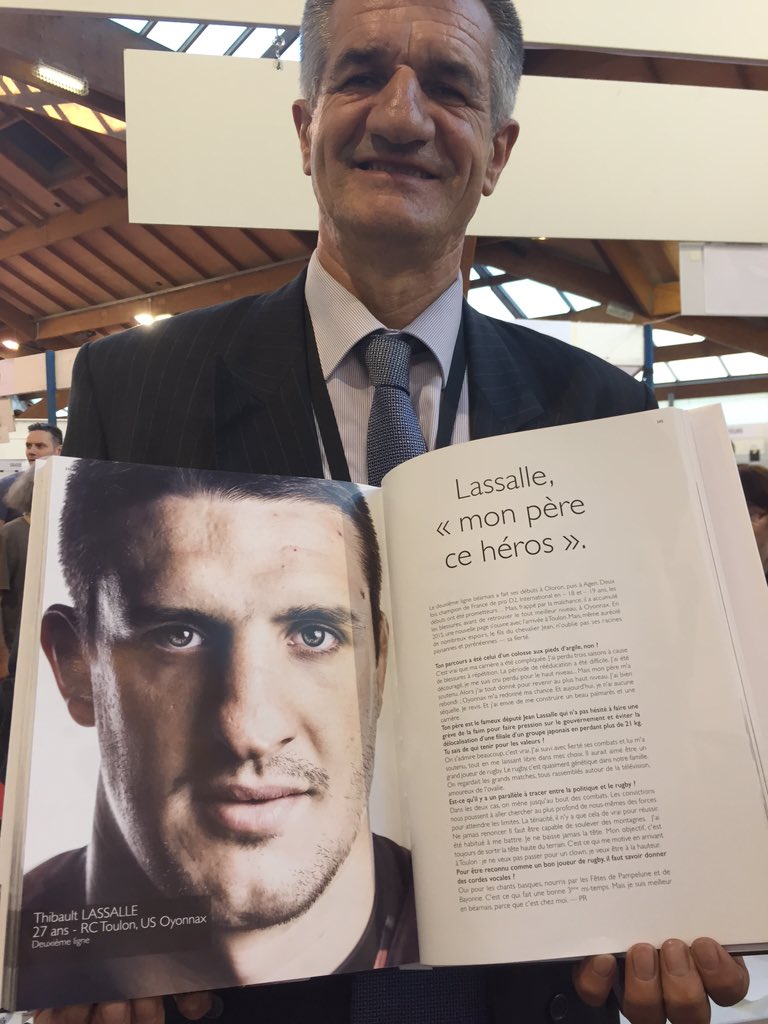 gueules du rugby on twitter jean lassalle decouvre son fils thibault dans gueules du rugby mon pere ce heros jeanlassalle rctofficiel https t co waeq5agcvl twitter