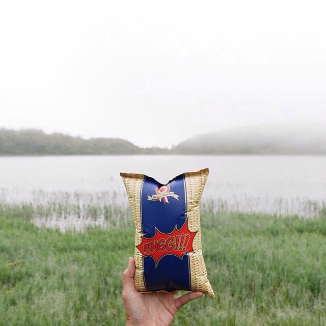 PinggSnack's tweet photo. Hujan gini enaknyq minum yg anget plus ngemil basreng PINGG!!! https://t.co/sM4vlaw8Df