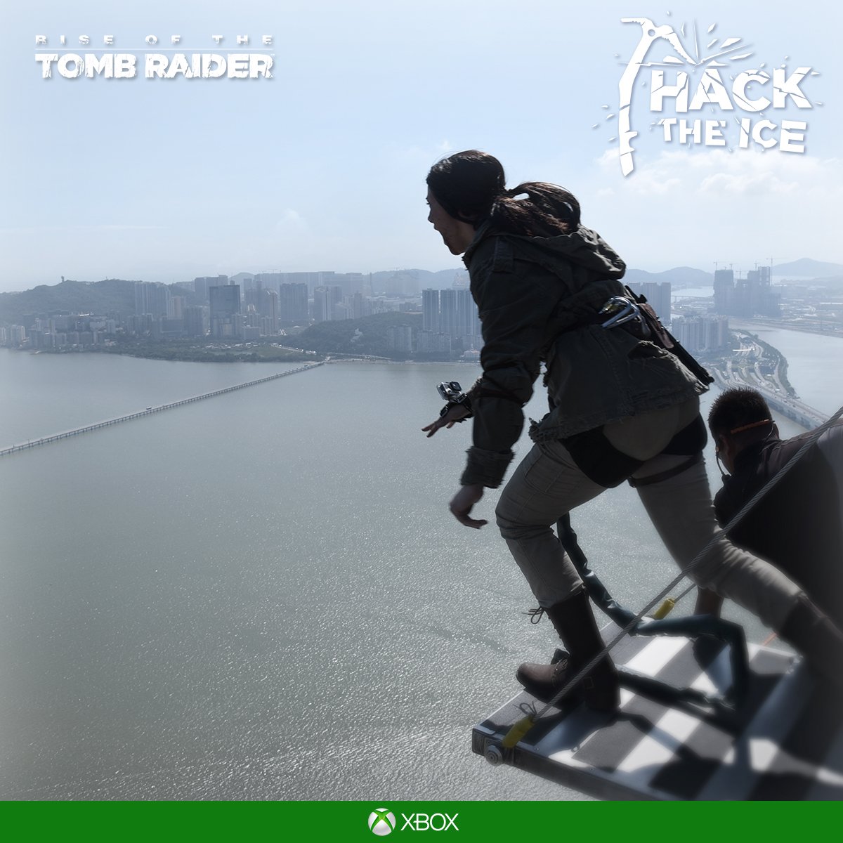 xboxSG's tweet photo. How does cosplayer @_jenncroft_ celebrate Rise of the #TombRaider? Head to https://t.co/lYeIOkROii 7pm to find out! https://t.co/yZ734n84qI