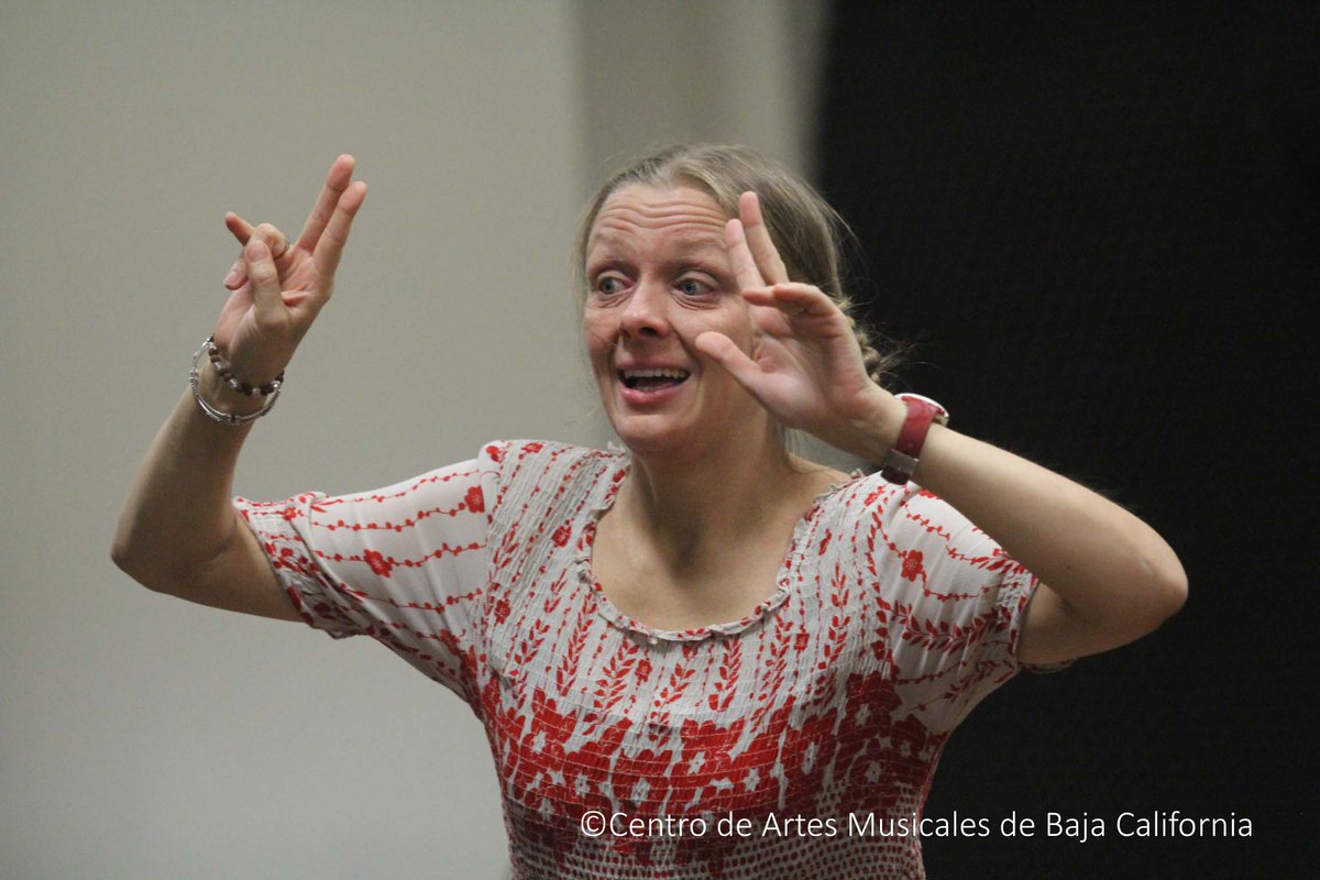 OrquestaBC's tweet image. Taller de Canto con Sanna Valvanne. #SharingNotes Baja Musical Arts Initiative.
facebook.com/orquestabajaca…