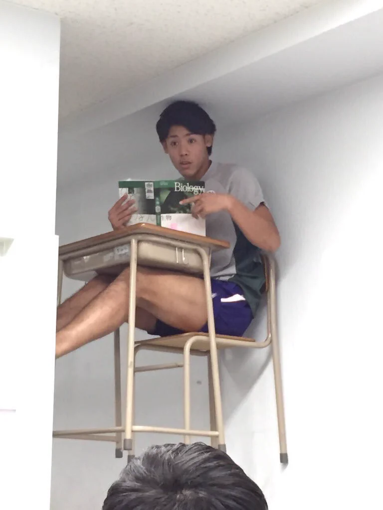 まさにエスパー⁉️なちょっと浮いているクラスメート