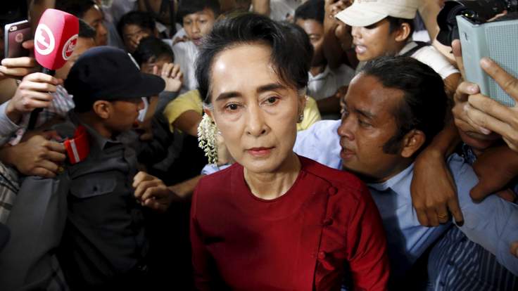 SkyNews's tweet photo. Myanmar's ruling party concedes defeat in country's first free general election in 25 years https://t.co/1dYZxW8yvq https://t.co/BtMl71RBBn