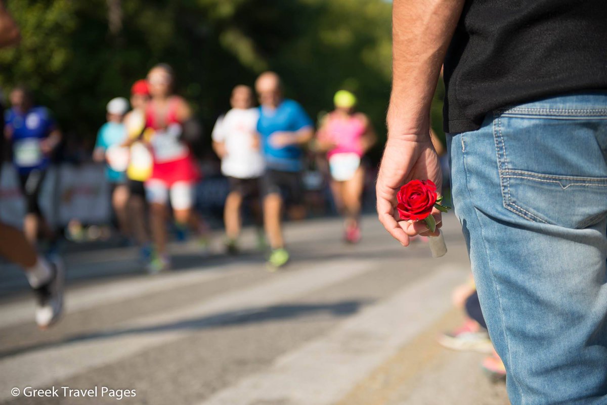mtheofanopoulou's tweet photo. Wonderful moments from yesterday's @AthensMarathon @AthensMarathonE #33AMA #AMA2015 https://t.co/NPEIGiLvXC