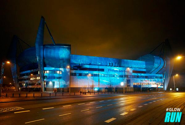 GLOWRunEHV's tweet photo. Primeur! I.s.m. @psveindhoven kunnen we bekend maken dat de GLOW Run route dwars door het Philips Stadion gaat! https://t.co/8XeuTHJKnM