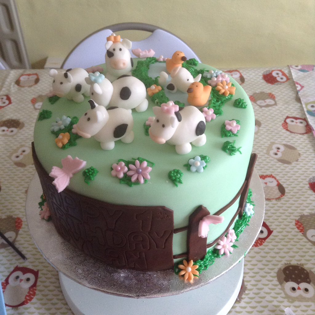 #birthday #CaKe #farm #cows