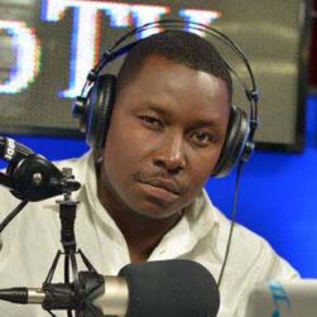 thisisurbantv's tweet photo. #CheckInTimeShow with @eyeeyeturas 16:00cat tune in! @MediaGuide_NG https://t.co/mjCxK0YnQK