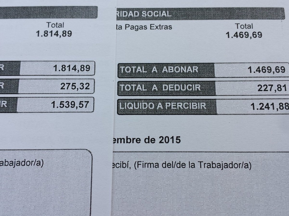 FabianValeroABG's tweet photo. Misma empresa, centro de trabajo, horario, categoría, funciones. Izquierda nómina del hombre. Derecha la de la mujer https://t.co/wiIJzI06dy