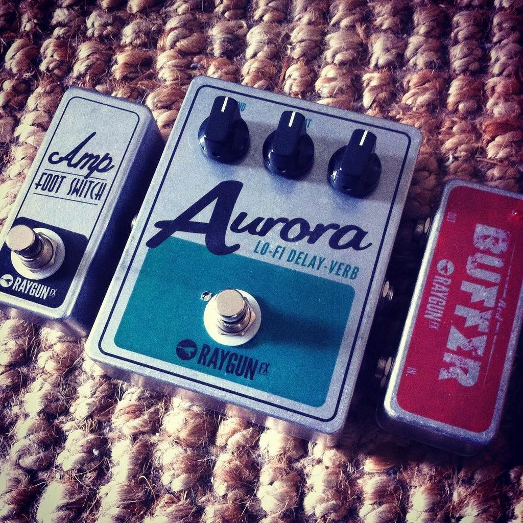 RaygunFX's tweet photo. Couple of fresh builds this morning! Now off to the post office. #delay #buffer #amp #footswitch #stomp #fuzzboxes https://t.co/l78ym2JS2M