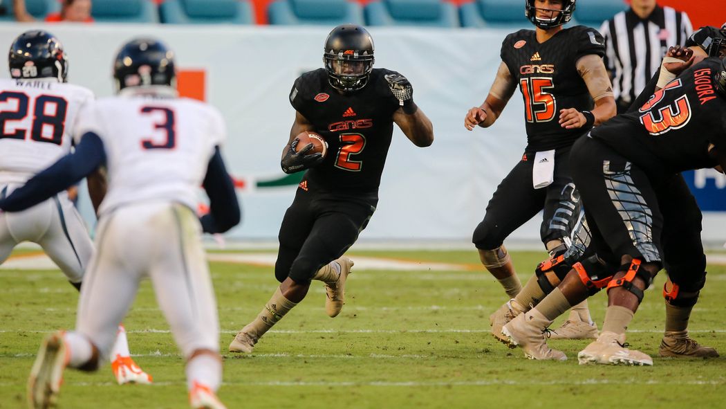 brianjleung's tweet photo. The Hoos fell again, and the reasons are nothing new. #hoosfootball #isitbasketballseasonyet https://t.co/L0ikfBzSaC https://t.co/vbBgAL1MWV