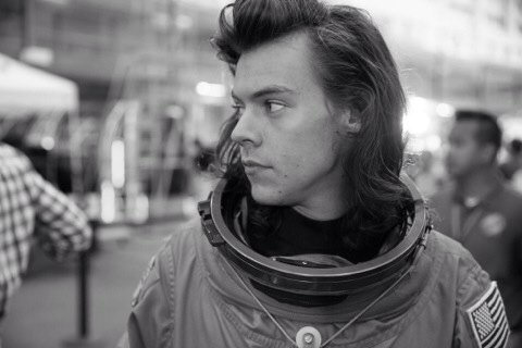 fleurlarry tweet picture