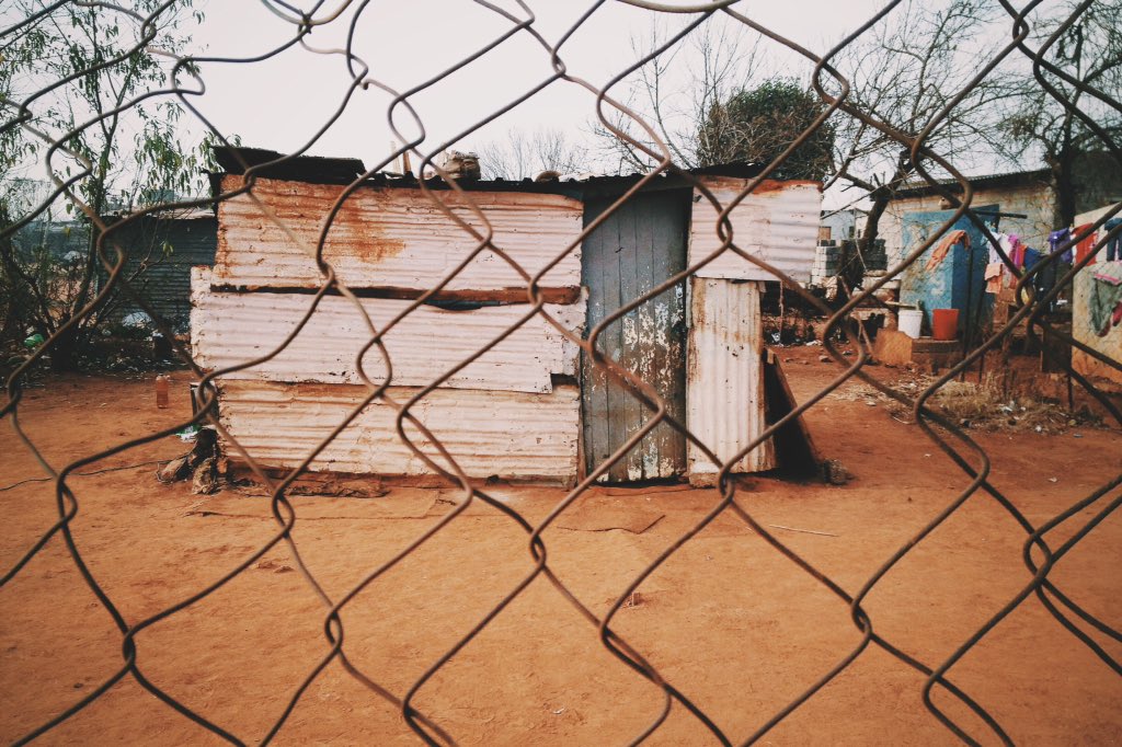 s_khallo's tweet photo. @MyiStoreSA Sello, Motshwene, Steels and Wires #iphoneographycommunity https://t.co/GyMBJ4ObtC