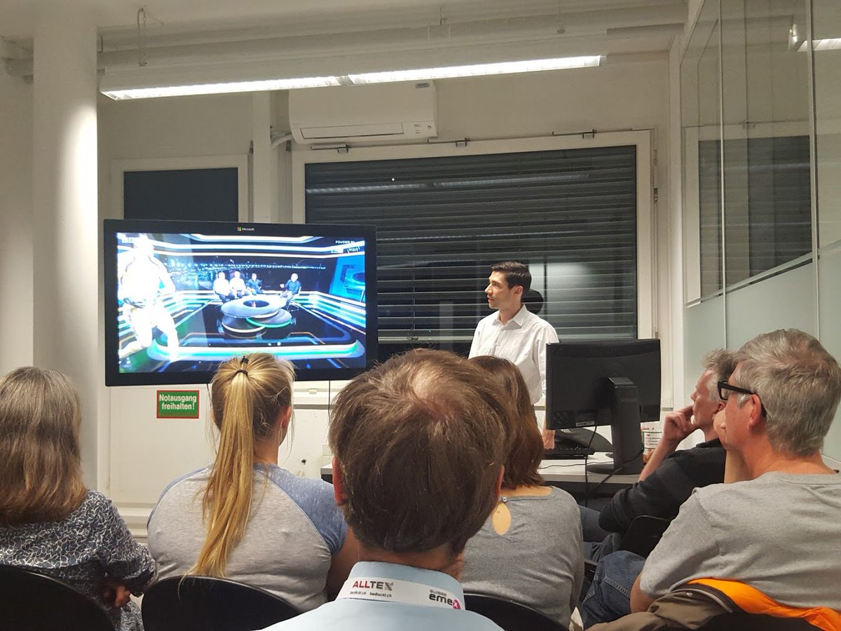 technopark_zh's tweet image. Impressionen von der #LangenNachtderUnternehmen,am 05.11.15 bei den Technopark-Firmen #DynamicDevices &amp;amp; #Vizrt