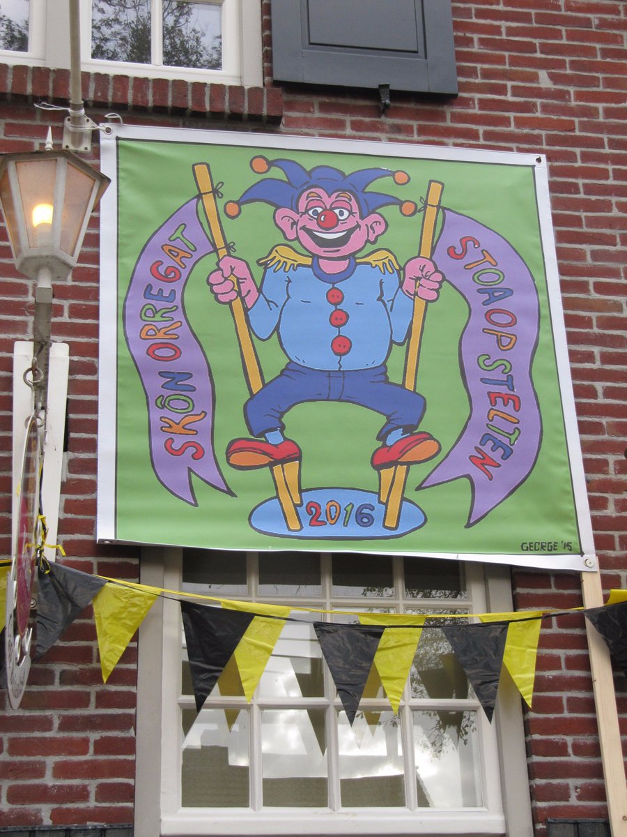 skonorregat's tweet photo. Motto carnaval 2015/16 met dank aan de bedenker Henk van Loon en ontwerper  George van Voorenberg. https://t.co/Ri1vulijnu