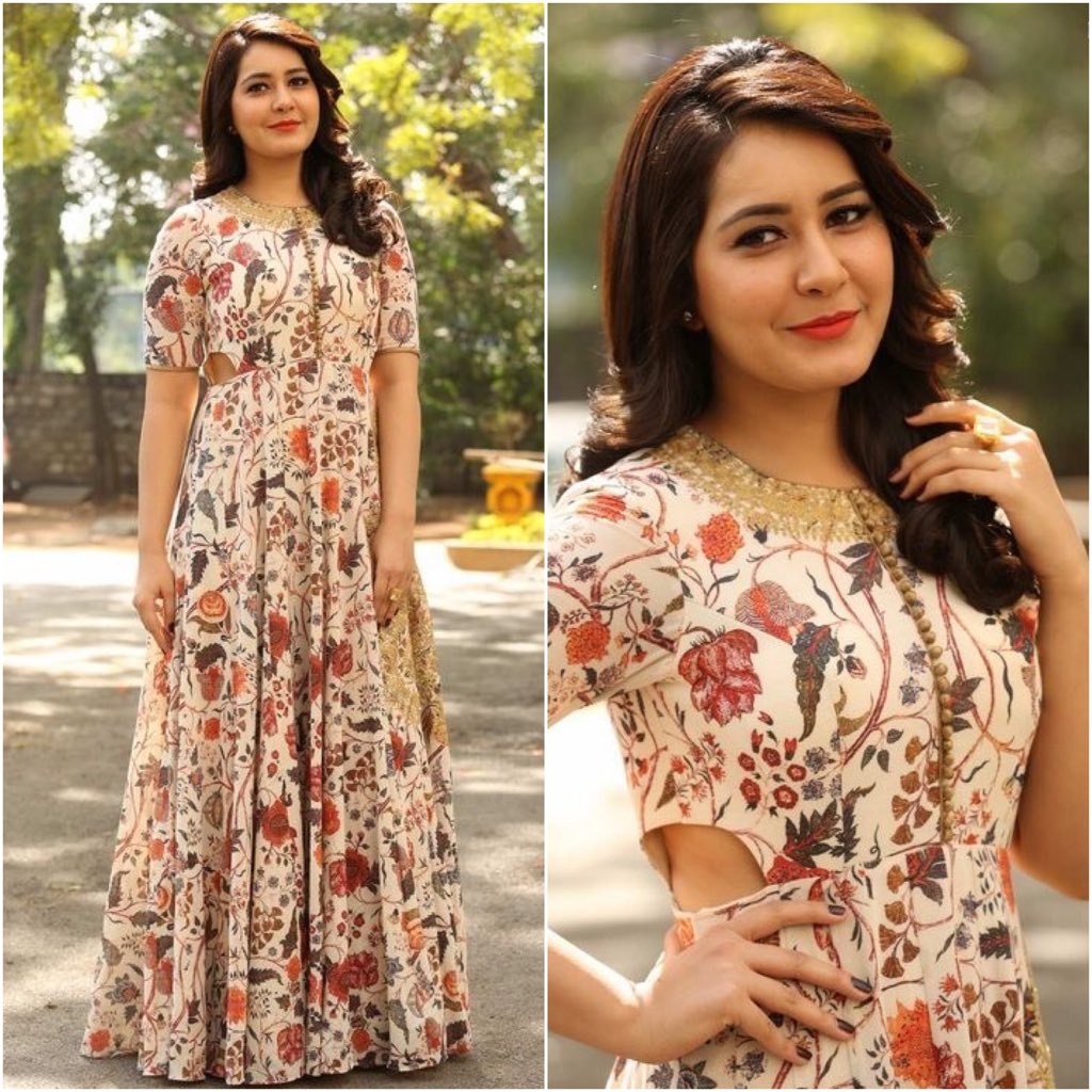 afdiaries's tweet photo. Raashi Khanna ( @RaashiKhanna ) in @Anoli_s https://t.co/jNxD2nojwT