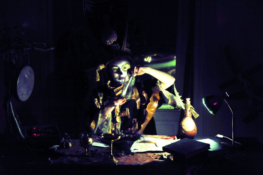 plpcreative's tweet photo. Halloween @HylandsHouse photography
gallery at https://t.co/XhyjW3vfHr https://t.co/nOblBiUnyJ