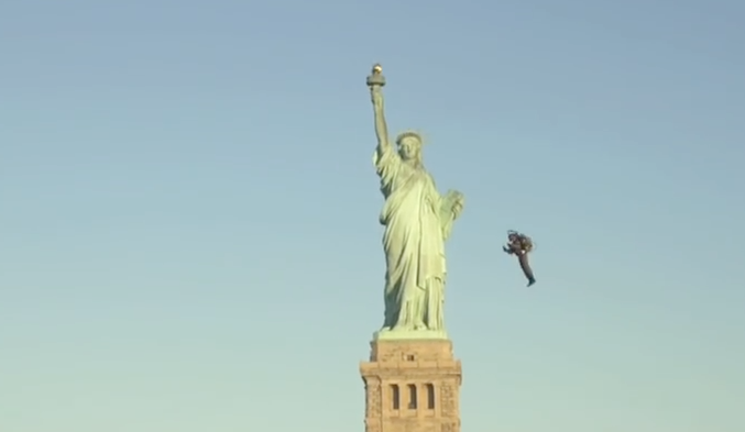 JosephBihag's tweet photo. A jetpack that actually works. Awesomeness @JetPackAviation Jetsons ain’t fiction anymore. https://t.co/1sxn0tBXNg https://t.co/Ipof4Uq9c3
