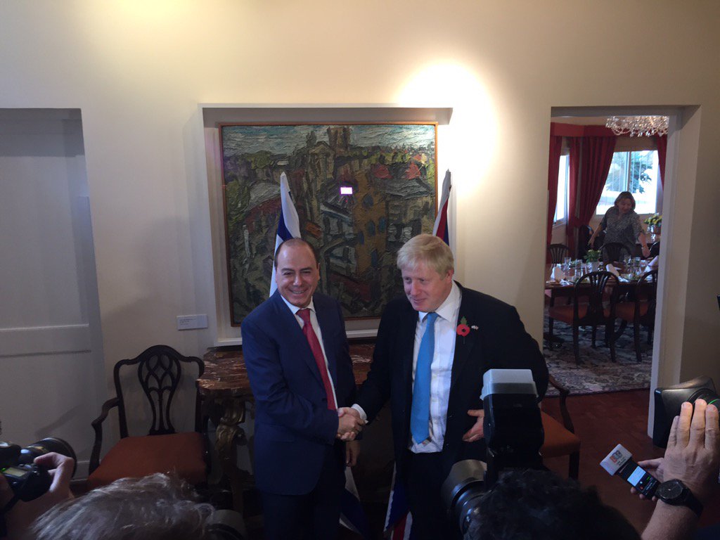 With Israel's Vice PM <a href="/SilvanShalom/">Silvan Shalom</a> for talks along with <a href="/ukinisrael/">UK in Israel 🇬🇧</a> Ambassador  <a href="/DavidQuarrey/">David Quarrey</a> #borisinisrael