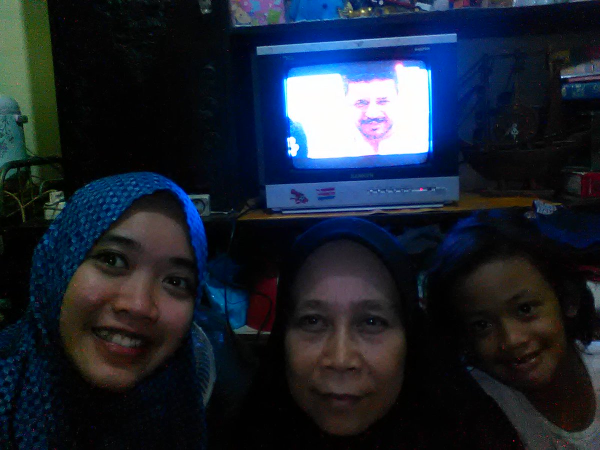 seru+menegangkan tp tetep  kompak buat selfie dan setia nih nonton elif season 2 😘 🐱 <a href="/SCTV_/">SCTV</a> #Elif2