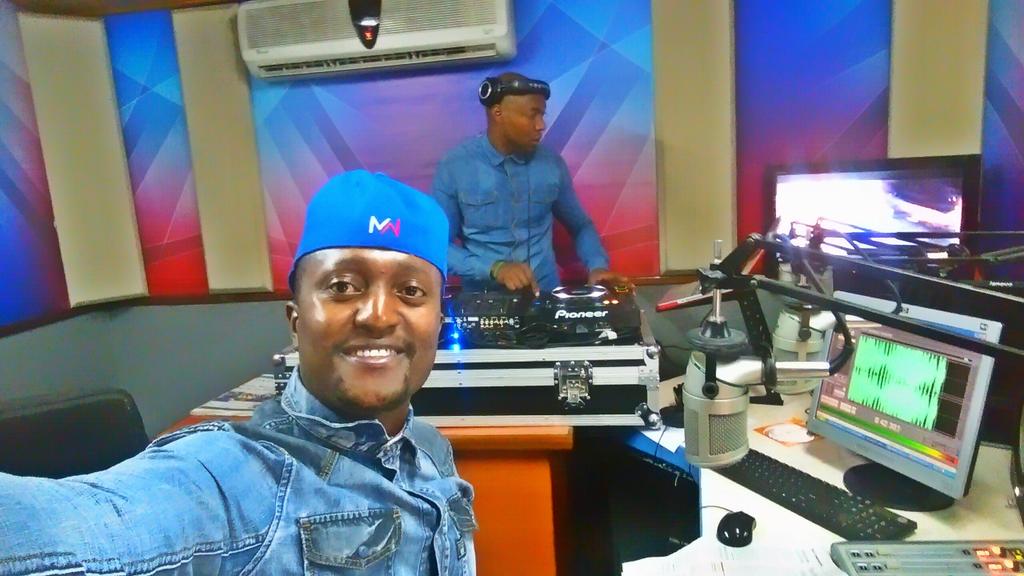 #Salima by <a href="/linexsunday/">theVOA</a> on #MamboMseto : Enjoy hot &amp; sweet East African Hits on <a href="/RadioCitizenFM/">Radio Citizen</a>
