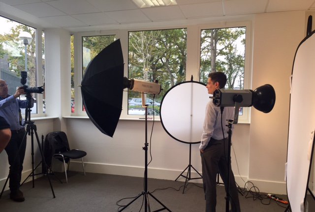 Starting the week with a #PhotoShoot by <a href="/MikeGreenPhoto/">Mike Green</a> at the new offices! Sergio is up first #CorporatePortraits