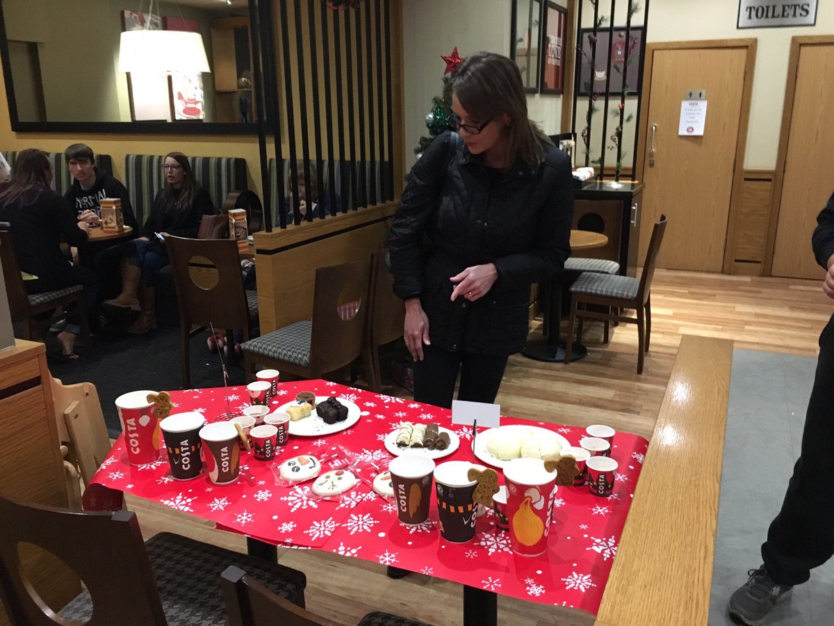 CostaWoodford's tweet image. &apos;Twas the night before Christmas, As they have called it...#SamplingDay #CostaWoodfordBridge