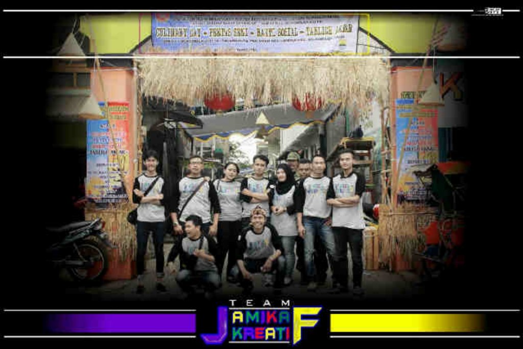 raksa_satya's tweet photo. #TeamPanitia #JamikaKreatif event #HJKB ke-205 07 Nov 15 @kel_jamika @KecBojongloakal @kartaBDG #Latepost https://t.co/ESaMlY9SIX