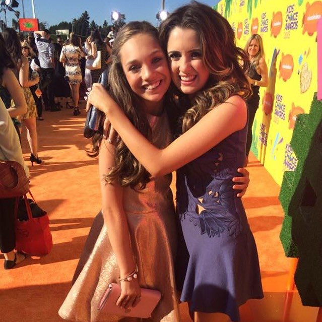 maddiezigler_'s tweet photo. Me at the kids choice awards. https://t.co/qbgh3zTomO