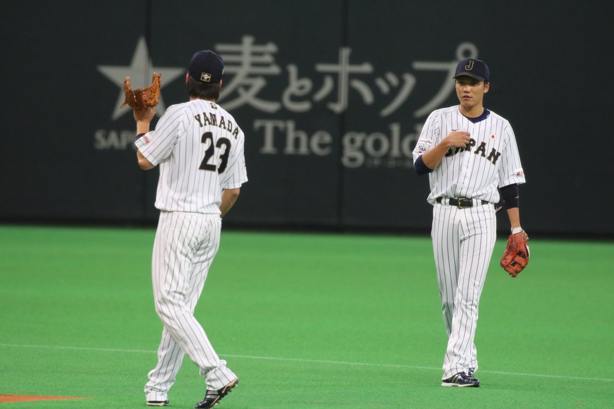 しっぷ Sur Twitter 坂本勇人 山田哲人 セリーグ二遊間 15 11 8 札幌ドーム プレミア12 侍ジャパン プレミア12 T Co Mktjzf4bza