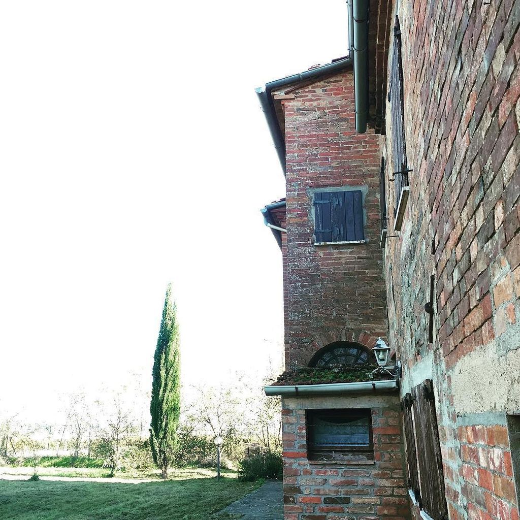 WeTuscany's tweet photo. Charming property to sell! #realestate #zucchettire #business #propertytosell #tuscanyhouses #hotdeals #propertyfor… https://t.co/GtYZEtqgGx