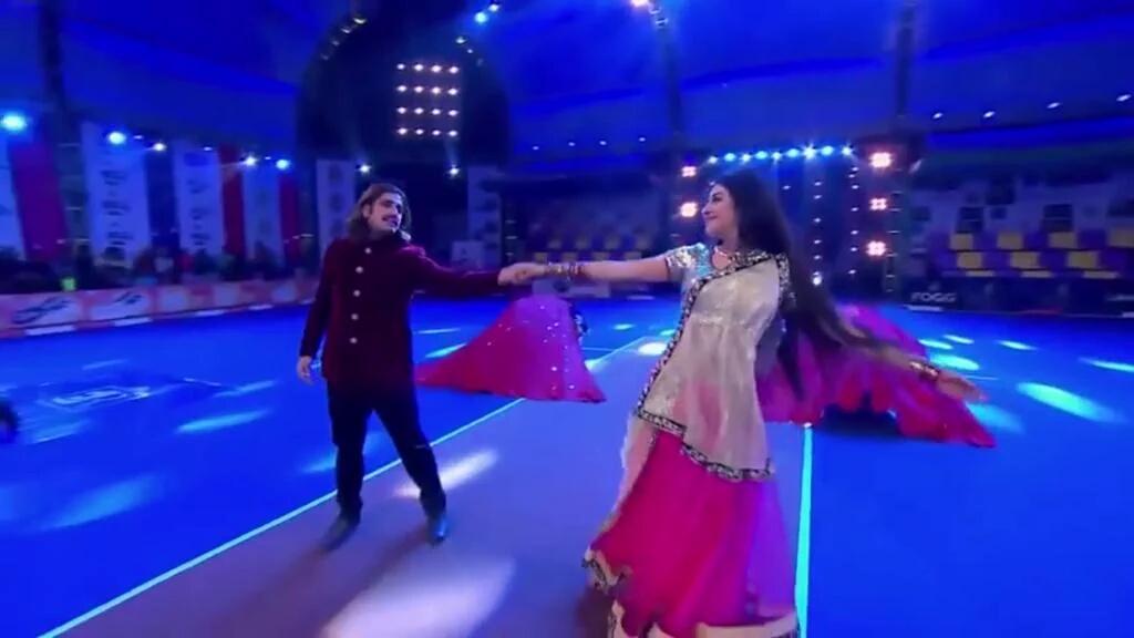 Embedded image permalink