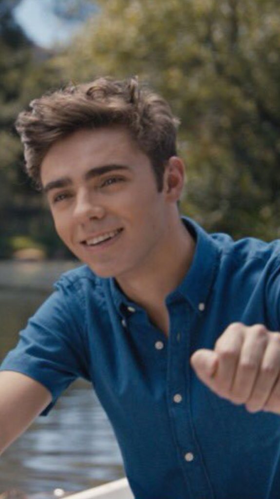 NJSykesMusic's tweet photo. ๐ @NathanSykes #OverAndOverAgainVideo is so close to 1 Millions viewsโผ๏ธ So proud! Watch hereโก๏ธhttps://t.co/8xTzFW8LRZ https://t.co/RslUBARgDT