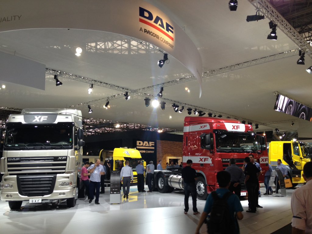 transporta's tweet photo. DAF e Volvo são as únicas montadoras expondo na Fenatran 2015 #transportanafenatran https://t.co/AqRzEasANs