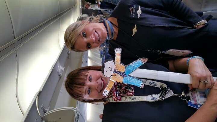 CMSPervious's tweet photo. Flat Stanley flying #southwest.com flight #1912 https://t.co/bzRv7WL6m2