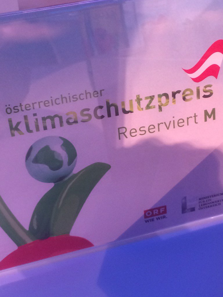 MargitPETER's tweet photo. @MargitPETER: ein letztes Mal Daumenhalten für den energieführerschein mit @MarkusPiringer #ma22 #ksp15 https://t.co/LVNjMYQA9F