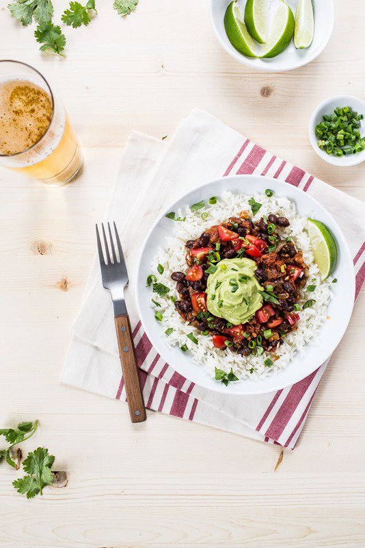 Pretty_And_Fit's tweet photo. DIY Burrito Bowl via @ohsheglows https://t.co/KBiHBxFzXj #burritos https://t.co/ngZfD4w1Lp