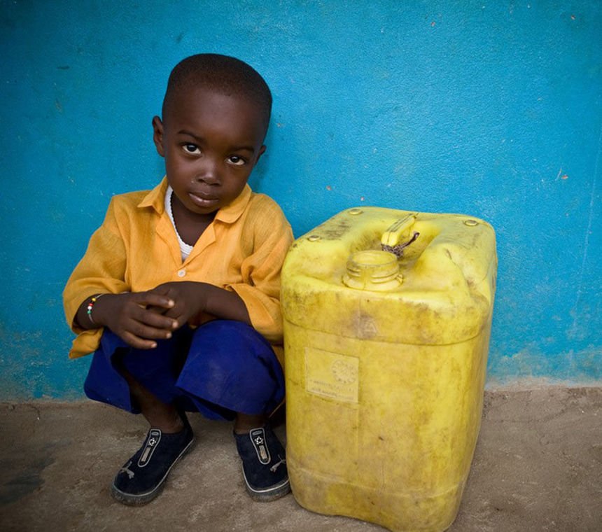 OColly's tweet image. Students across the #okstate campus are being challenged to drink water to give water.  ow.ly/UoL5l