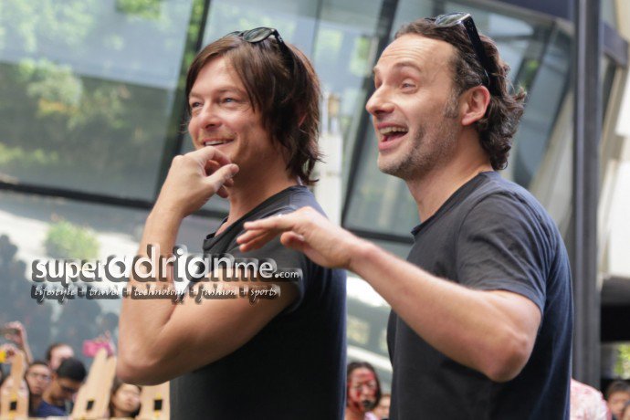 NomanTwd's tweet photo. RT for #AndrewLincoln &amp; #NormanReedus 
FAV for #AndrewLincoln &amp; #JonBernthal 

#TheWalkingDead https://t.co/tMWwRwJHMV